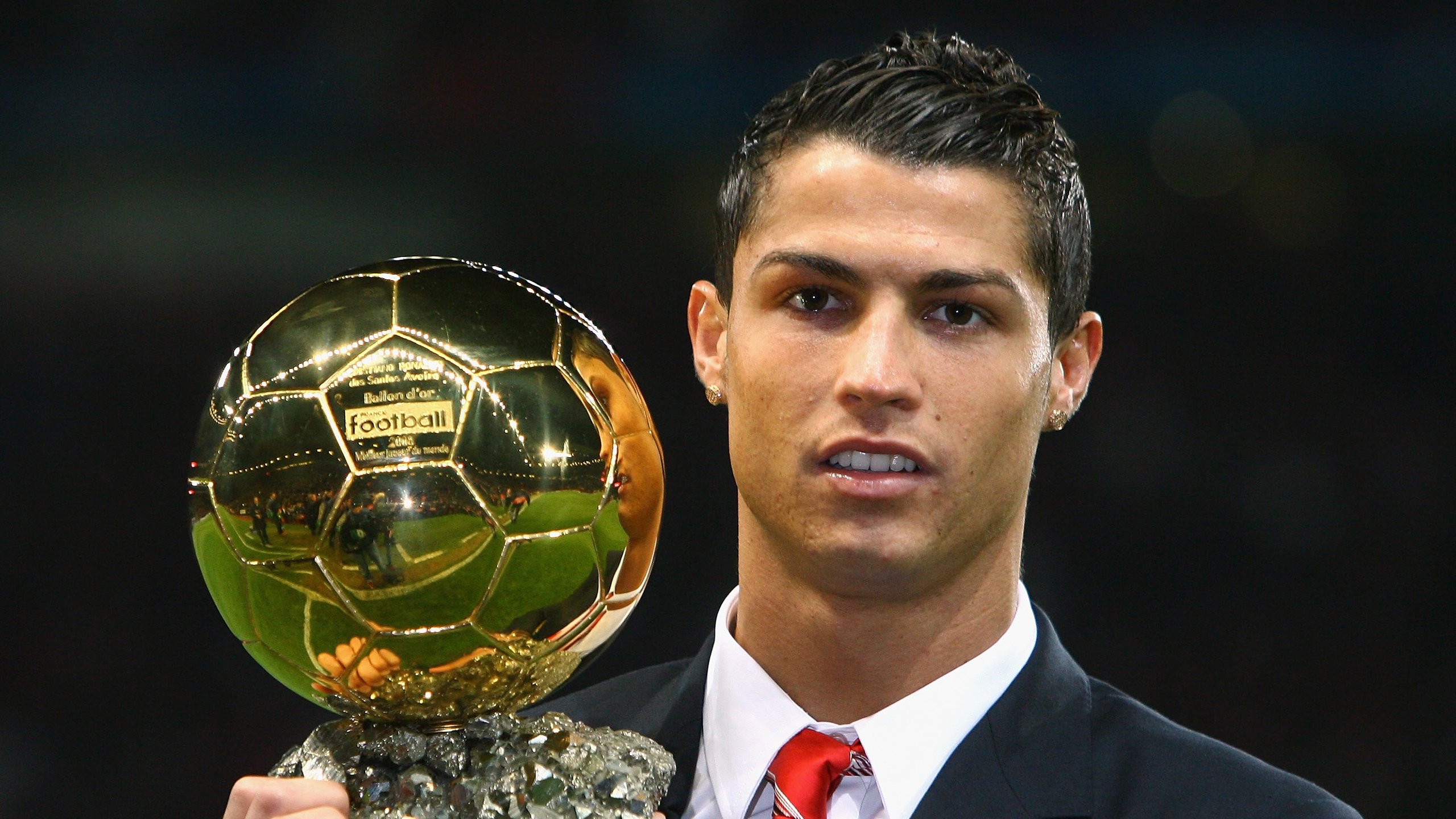 法甲激情四溢：得分瞬间点燃赛场热情，法甲视频集锦